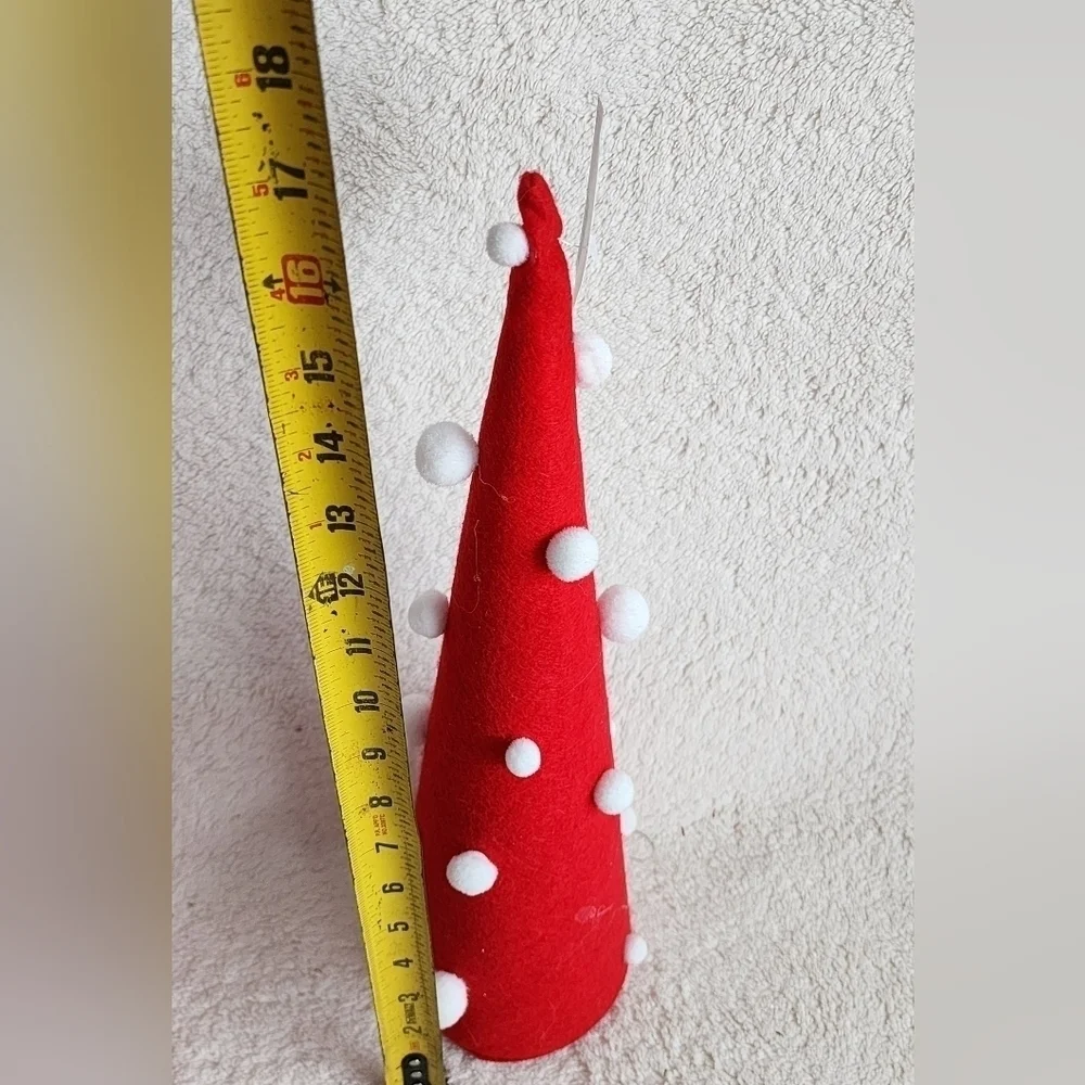New the Elf on the shelf bundle of felt Christmas trees with pompoms 17